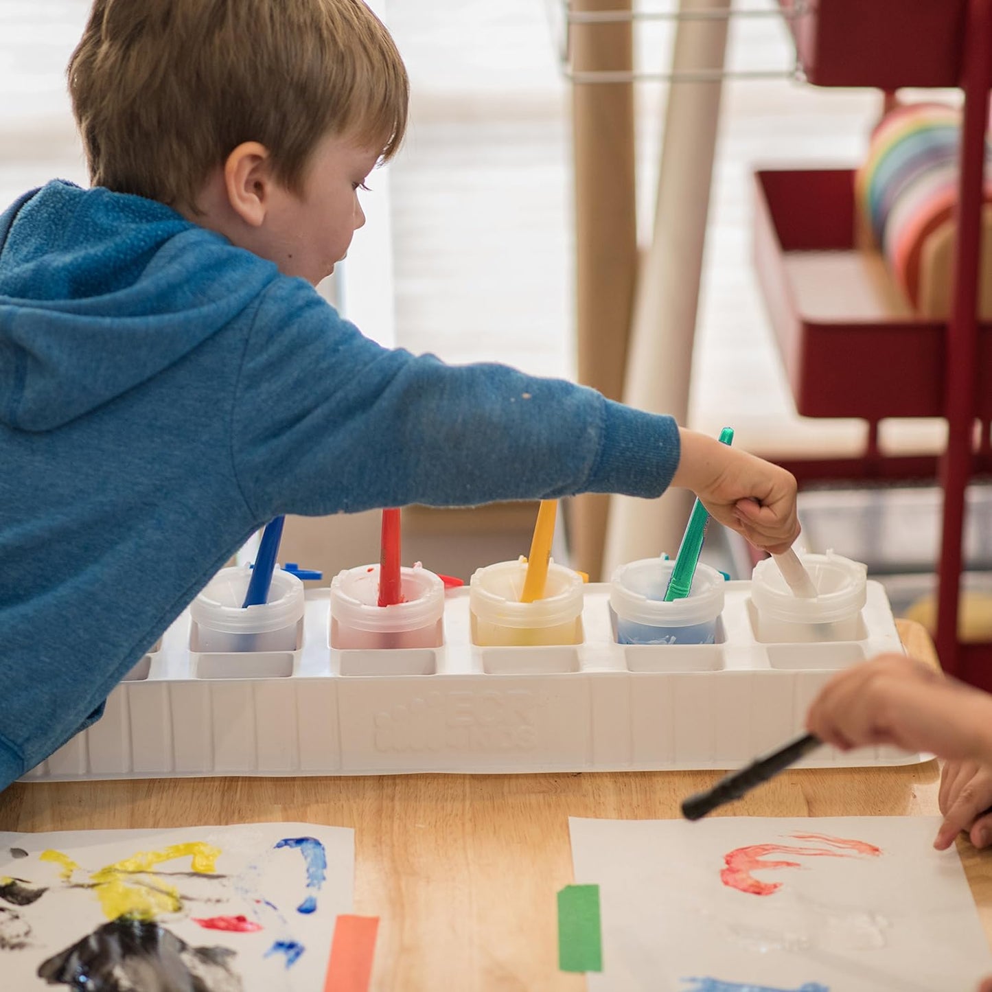 Large Trilingual Paint Cups Paint Brushes and Art Tray Set