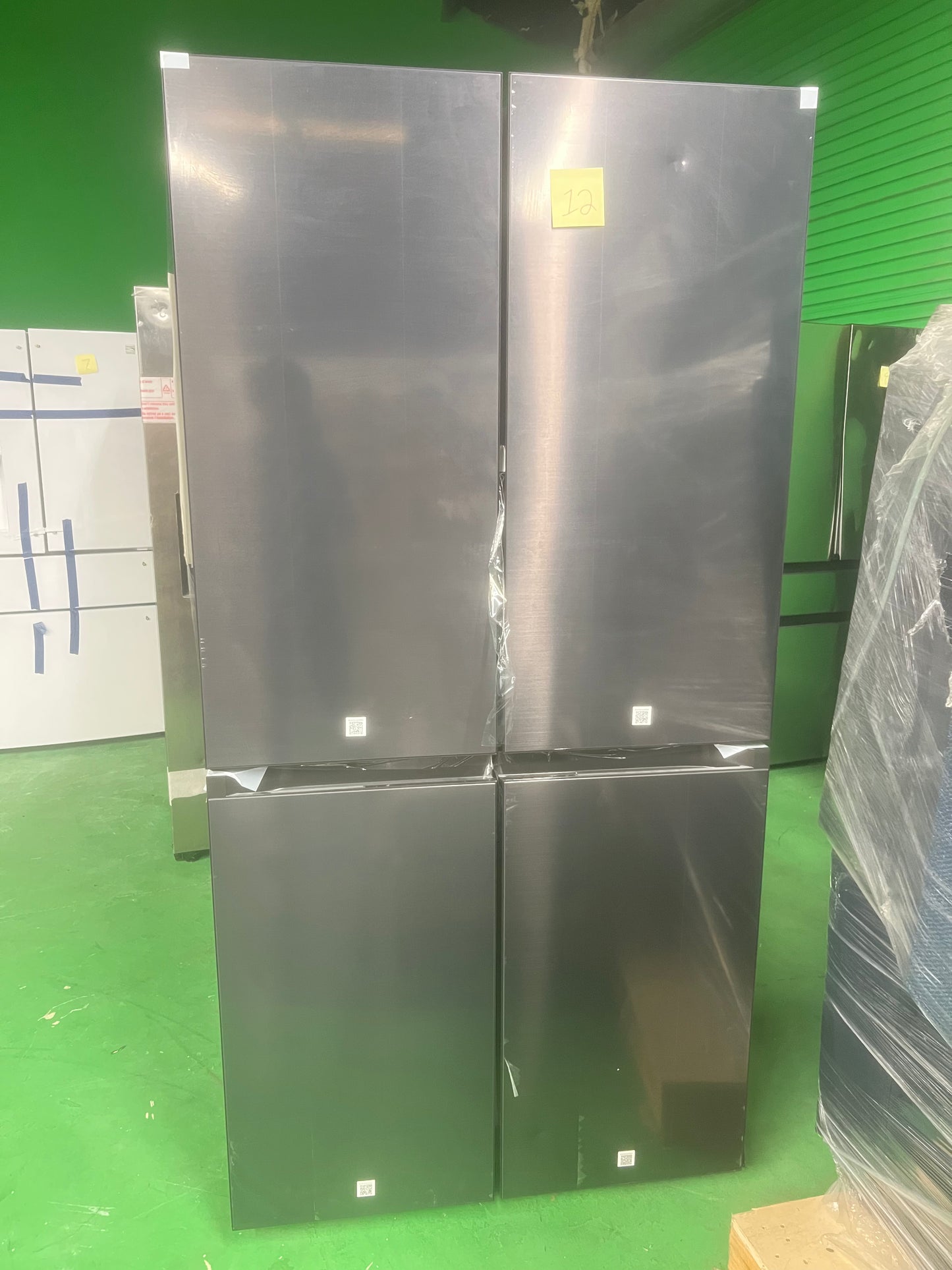 23 cu. ft. Smart Counter Depth 4-Door Flex™ Refrigerator with Beverage Center and Dual Ice Maker in Stainless Steel