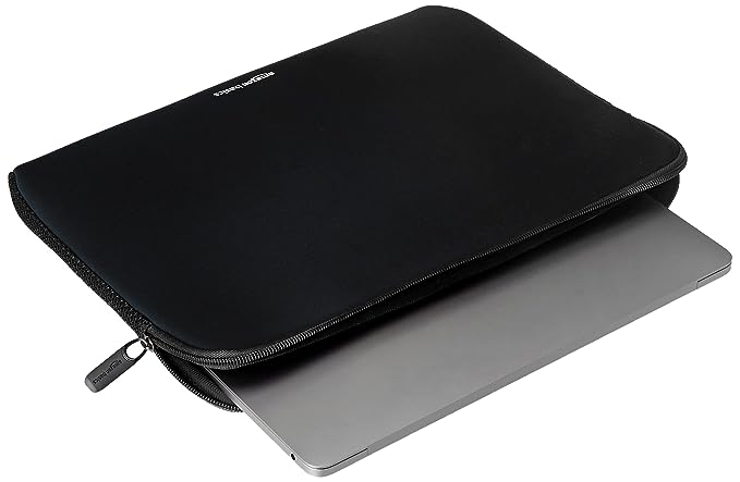 Amazon Basics 13.3-Inch Laptop Sleeve, Protective Case with Zipper - Black