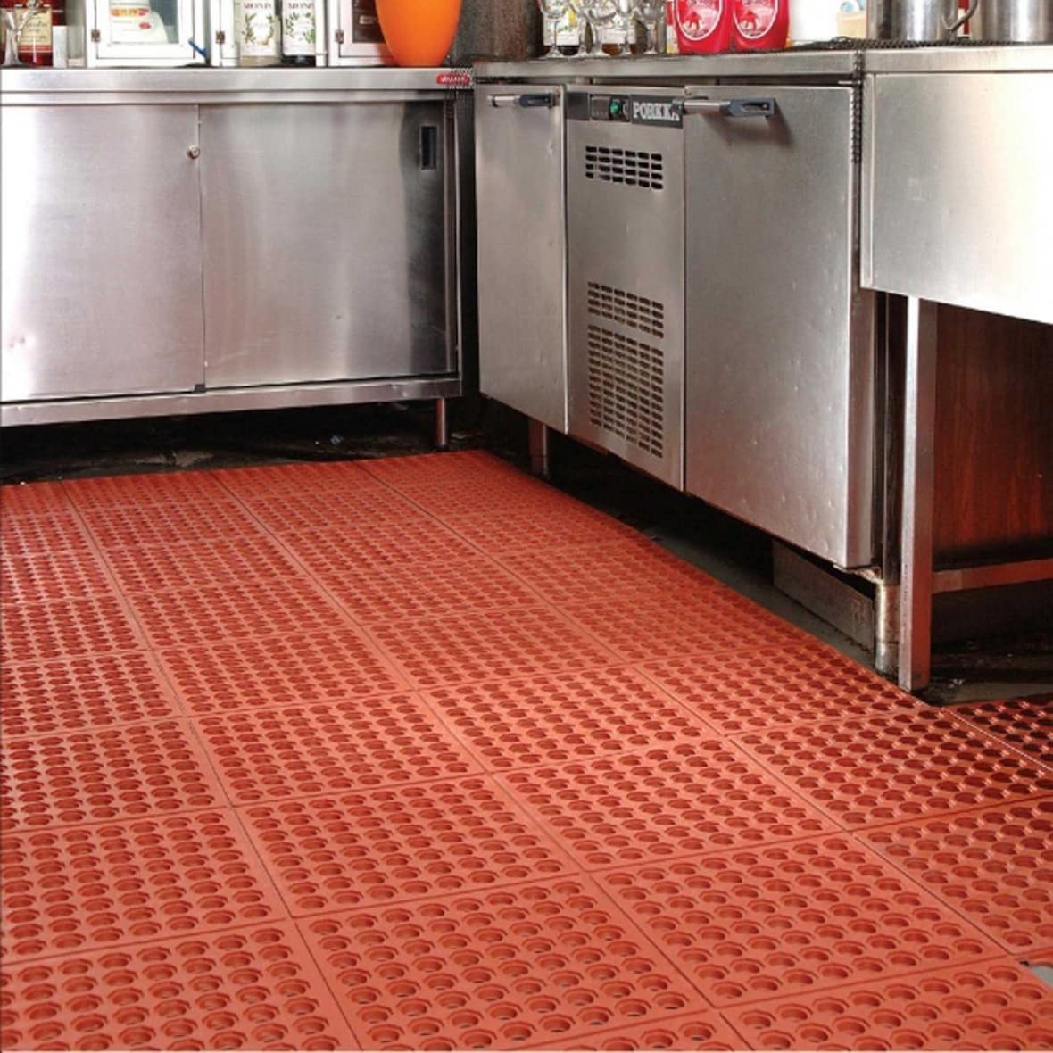 New Star Foodservice 54521 Commercial Grade Grease Resistant Anti-Fatigue Rubber Floor Mat, 36